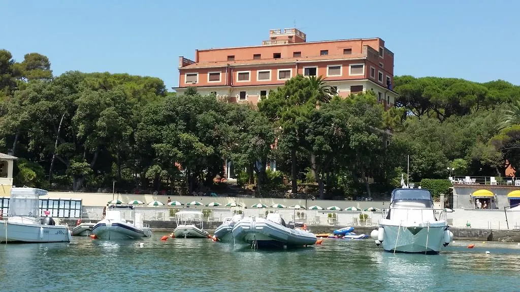 *** Hotel Albergo Miramare Castiglioncello Italie